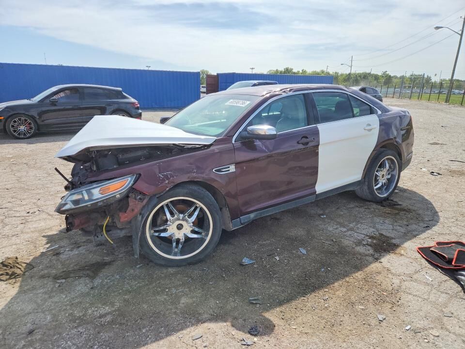 2011 FORD Taurus