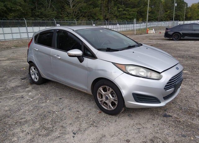 2016 FORD Fiesta