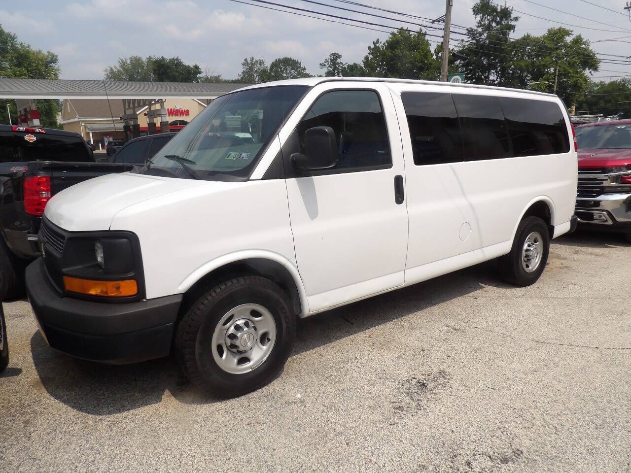 2017 CHEVROLET Express