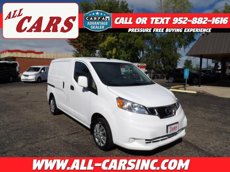2020 NISSAN NV200