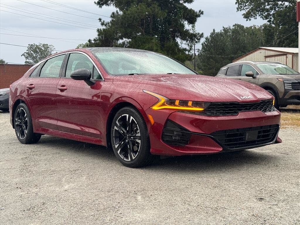 2022 KIA K5