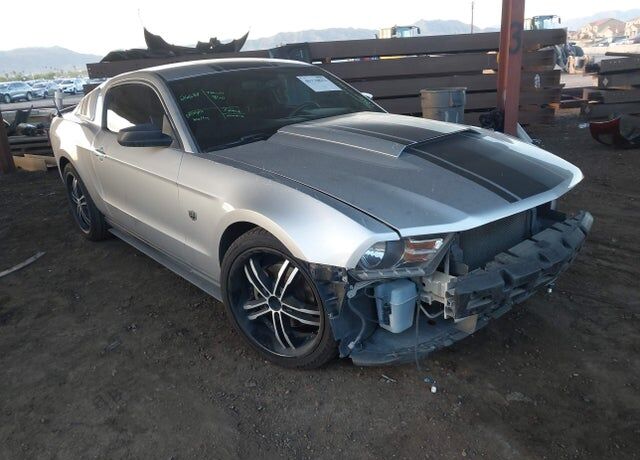 2011 FORD Mustang