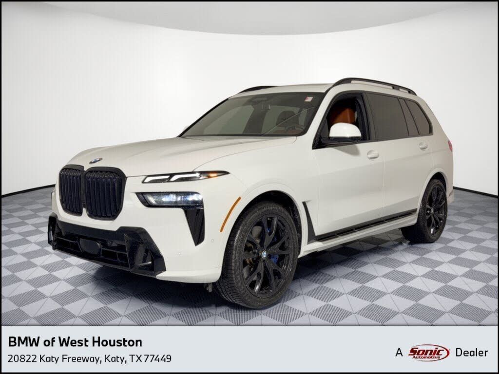 2023 BMW X7
