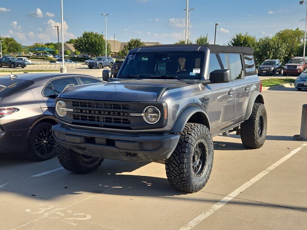 2021 FORD Bronco