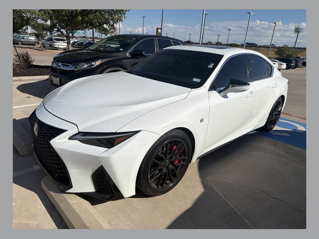 2023 LEXUS IS