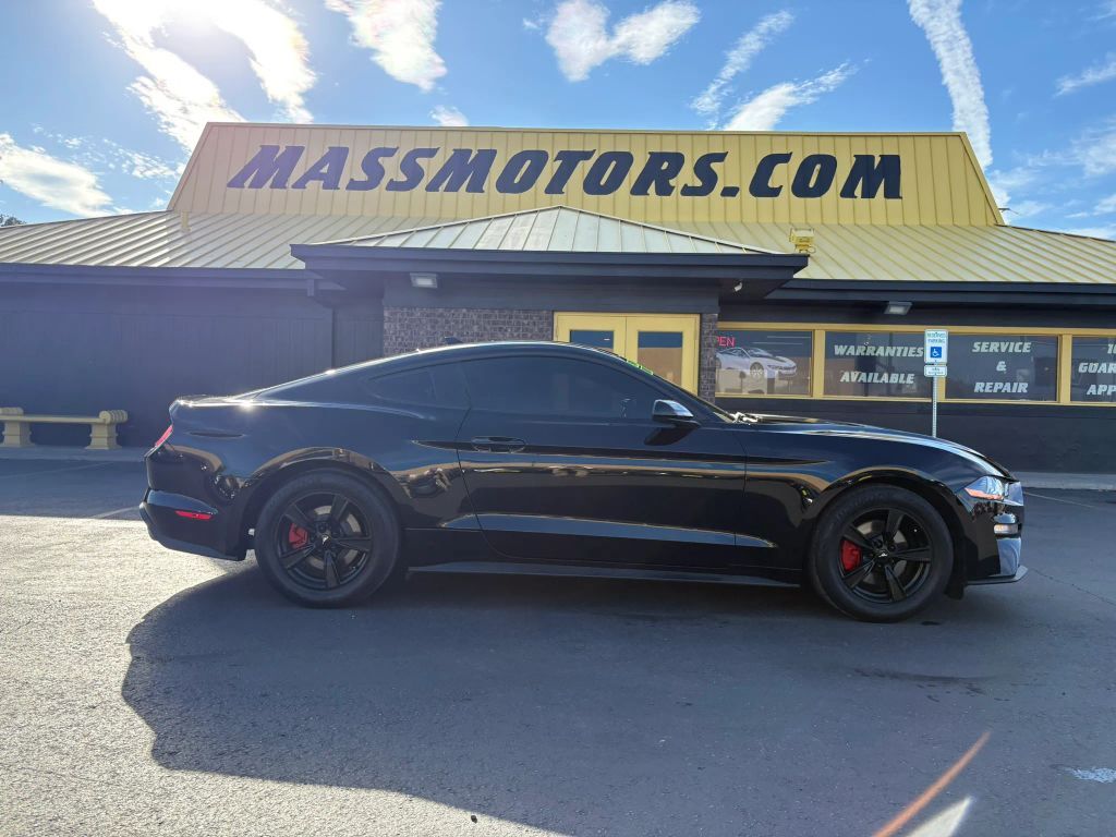 2020 FORD Mustang