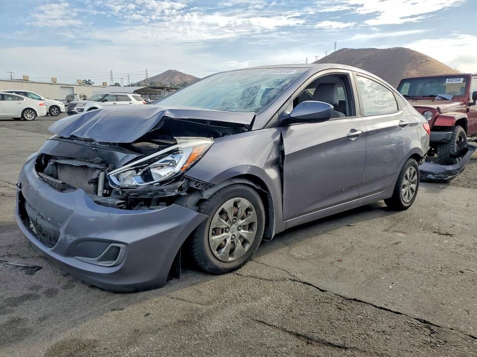 2016 HYUNDAI Accent