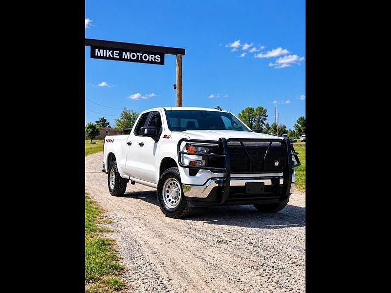 2023 CHEVROLET Silverado