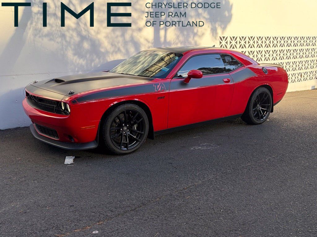 2017 DODGE Challenger