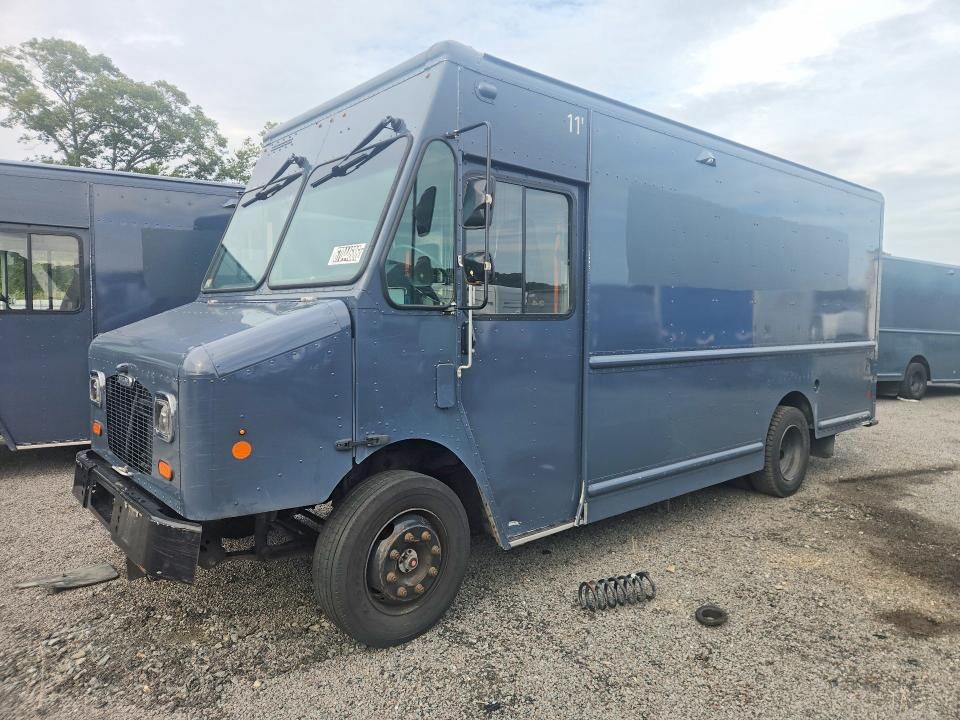 2021 FREIGHTLINER MT 45G Front Gasoline Engine Walk in Van Chassis