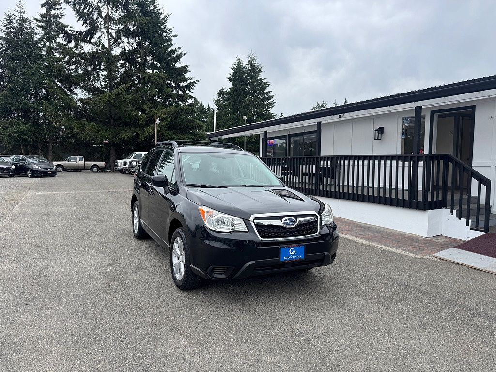 2016 SUBARU Forester