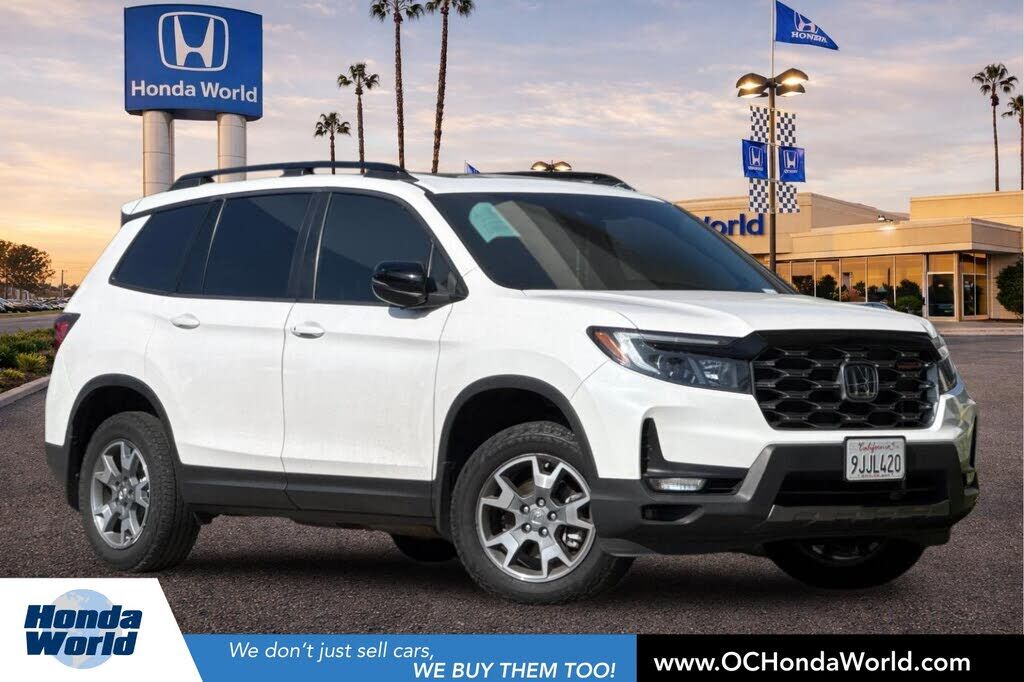 2023 HONDA Passport