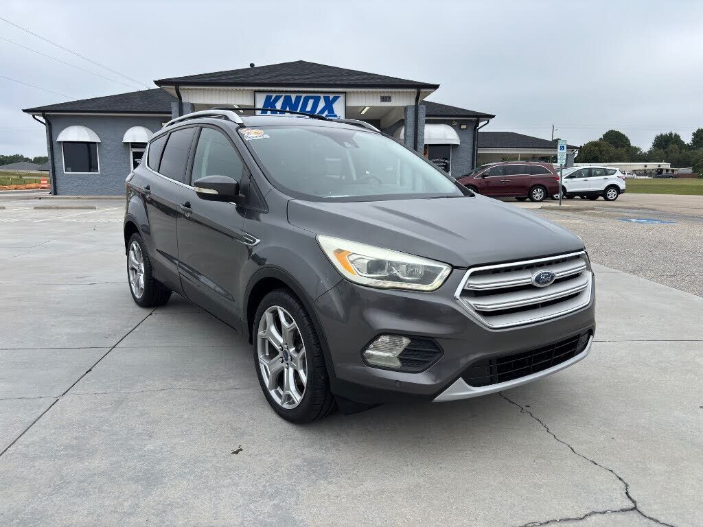 2017 FORD Escape