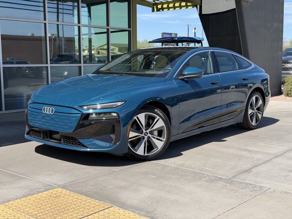 2025 AUDI A6