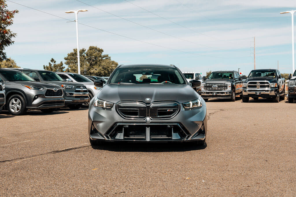 2025 BMW M5