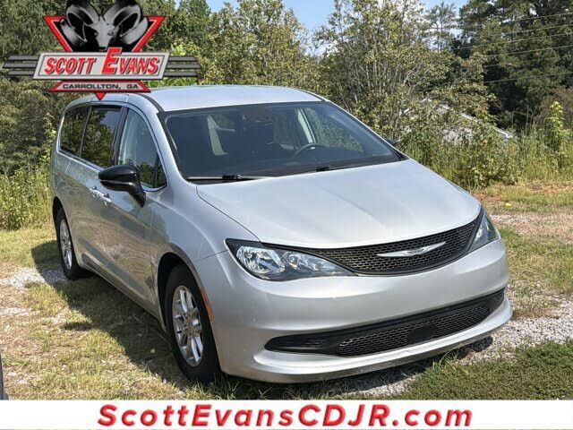 2024 CHRYSLER Voyager