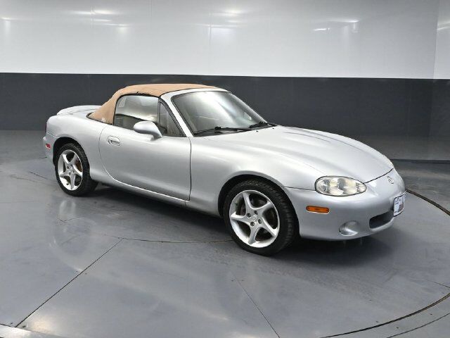 2001 MAZDA MX-5