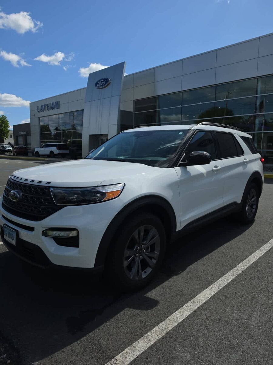2022 FORD Explorer