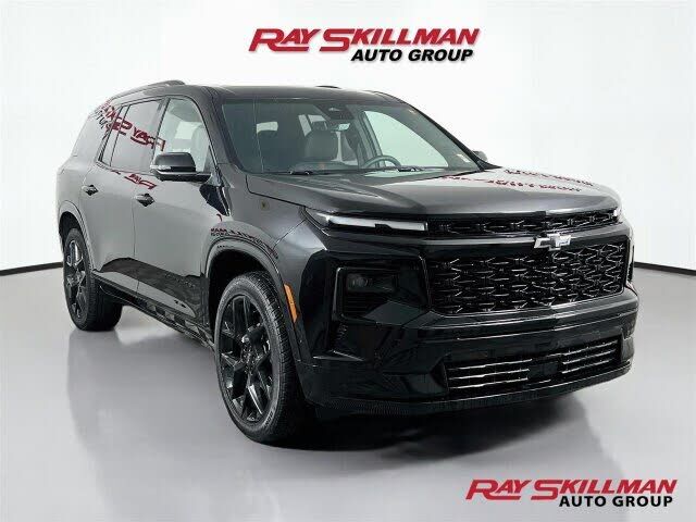 2025 CHEVROLET Traverse