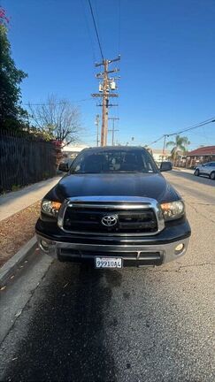 2010 TOYOTA Tundra