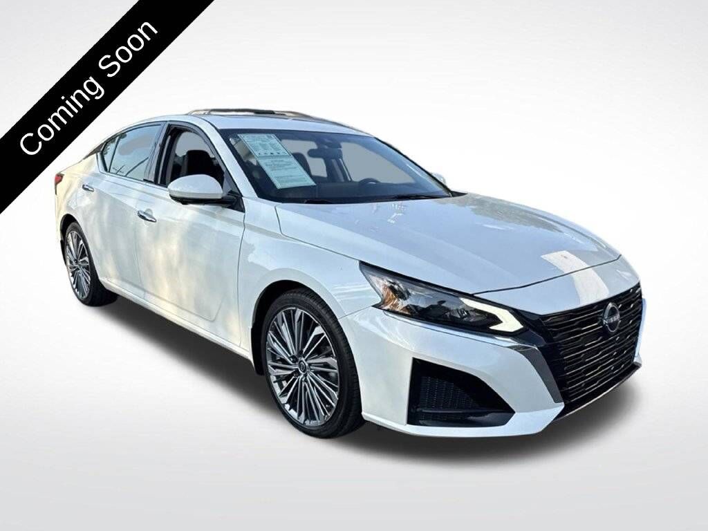 2023 NISSAN Altima