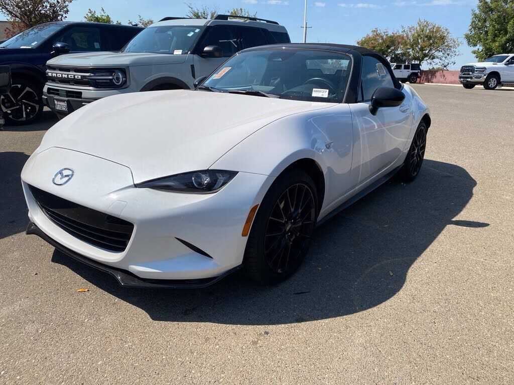 2025 MAZDA MX-5