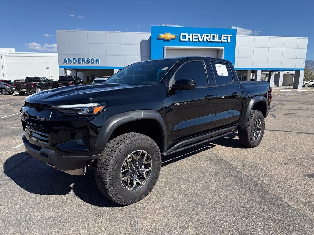 2024 CHEVROLET Silverado
