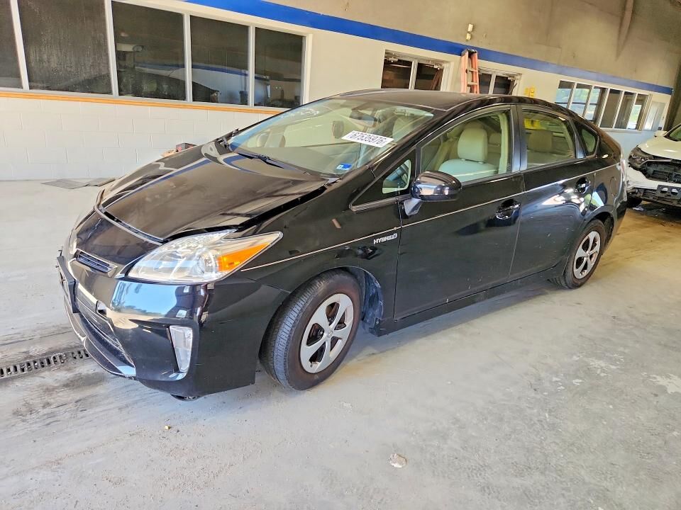 2015 TOYOTA PRIUS