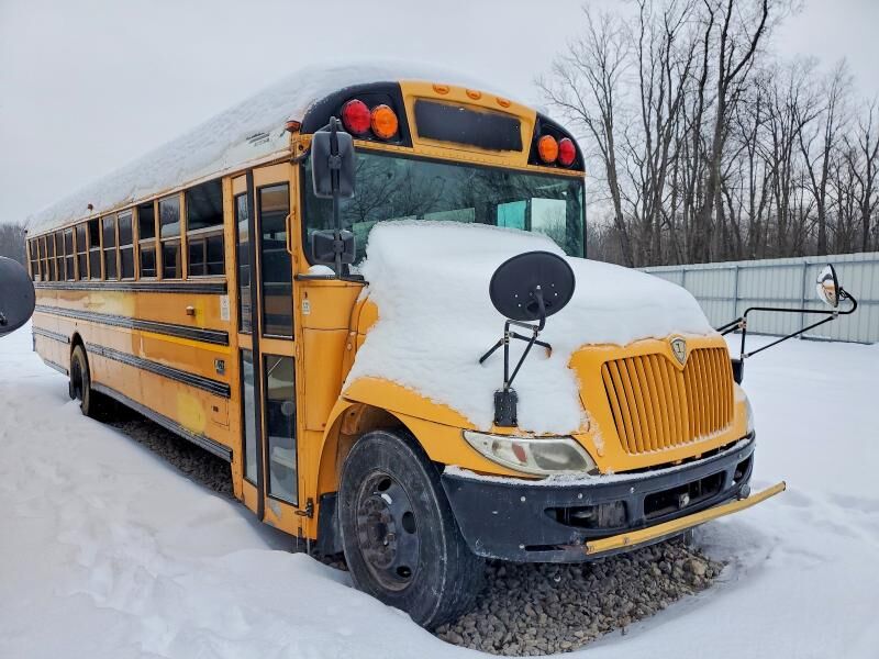 2014 IC BUS PB105