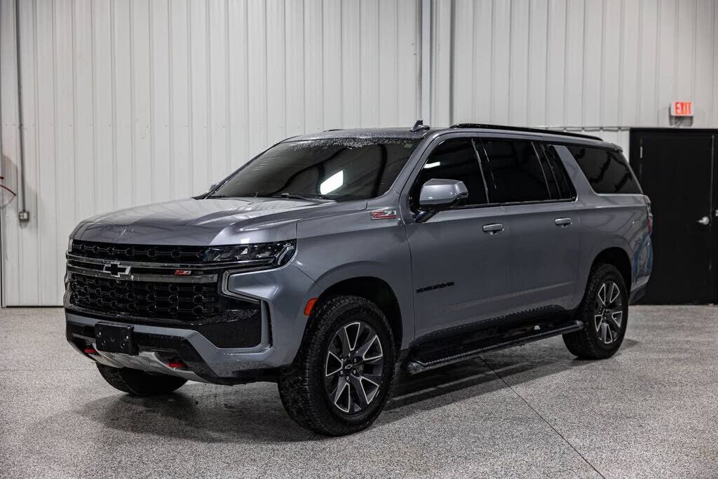 2021 CHEVROLET Suburban