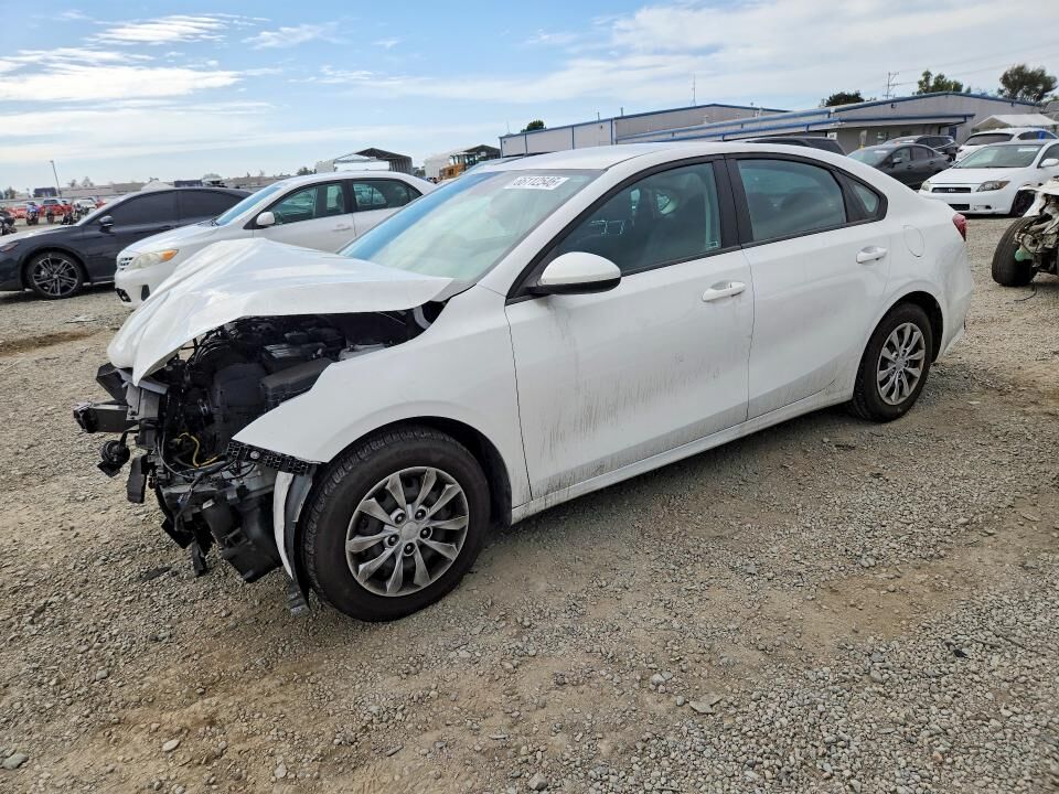 2024 KIA Forte