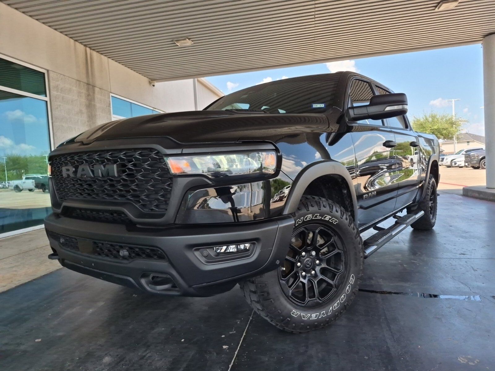 2025 RAM 1500