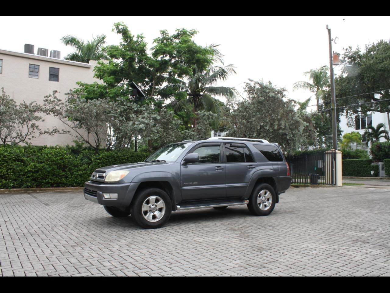 2004 TOYOTA 4-Runner