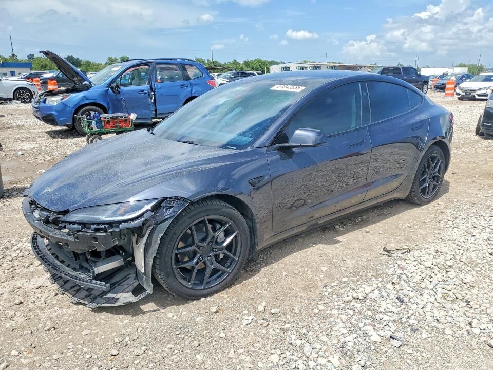 2024 TESLA Model 3