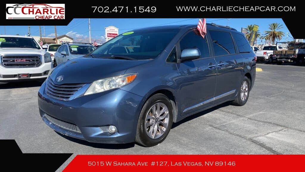 2015 TOYOTA Sienna