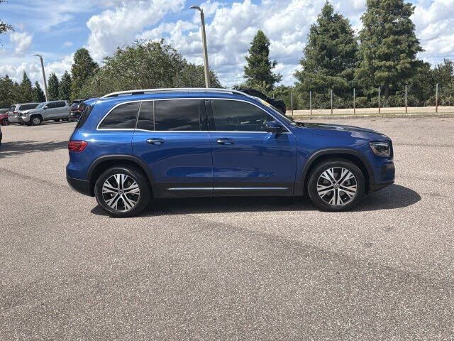 2025 Mercedes-Benz GLB-Class