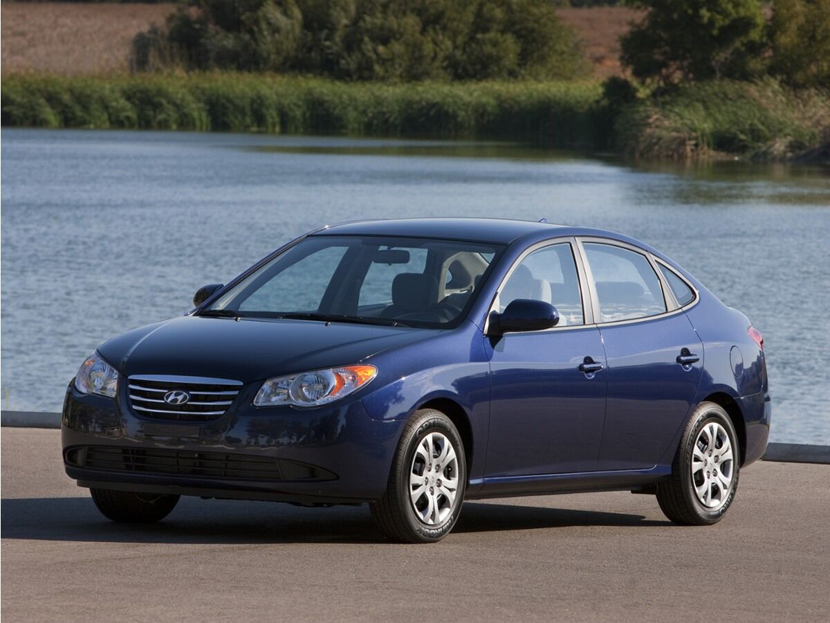 2010 HYUNDAI Elantra