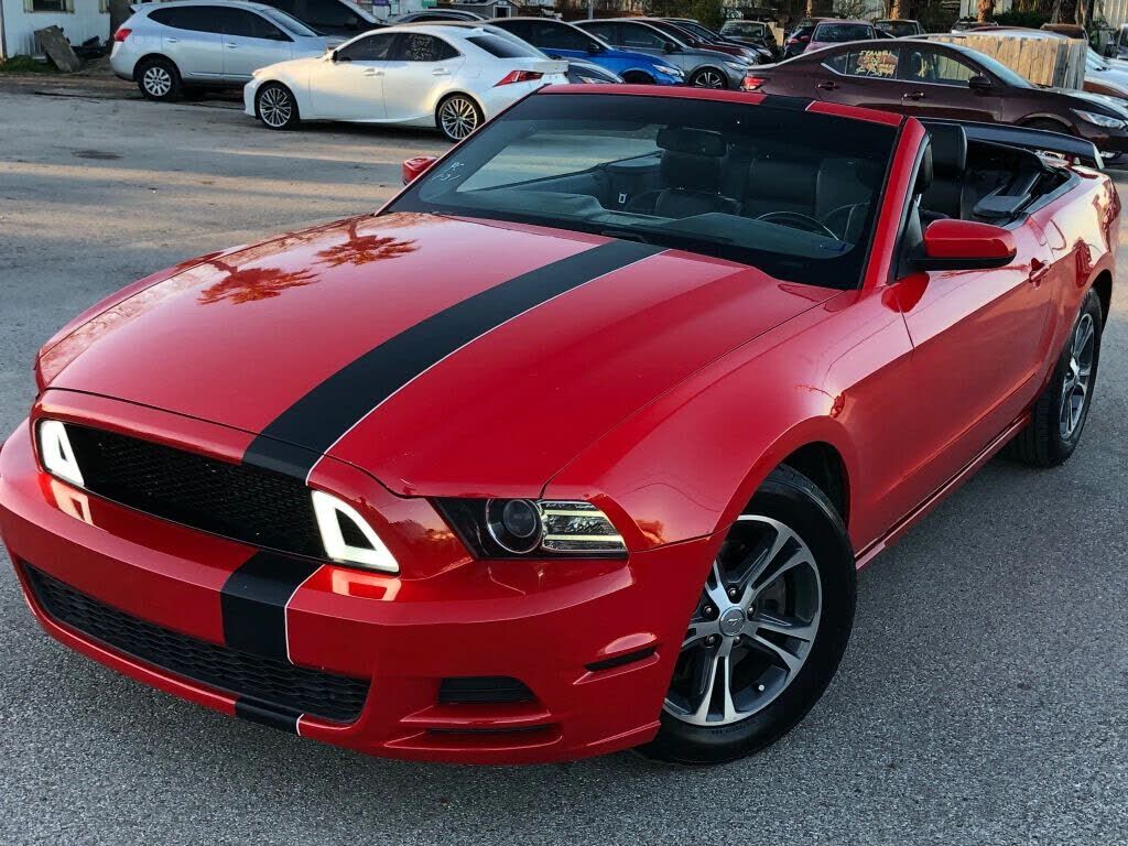2014 FORD Mustang