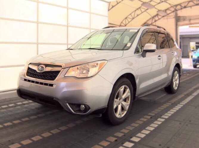 2015 SUBARU Forester