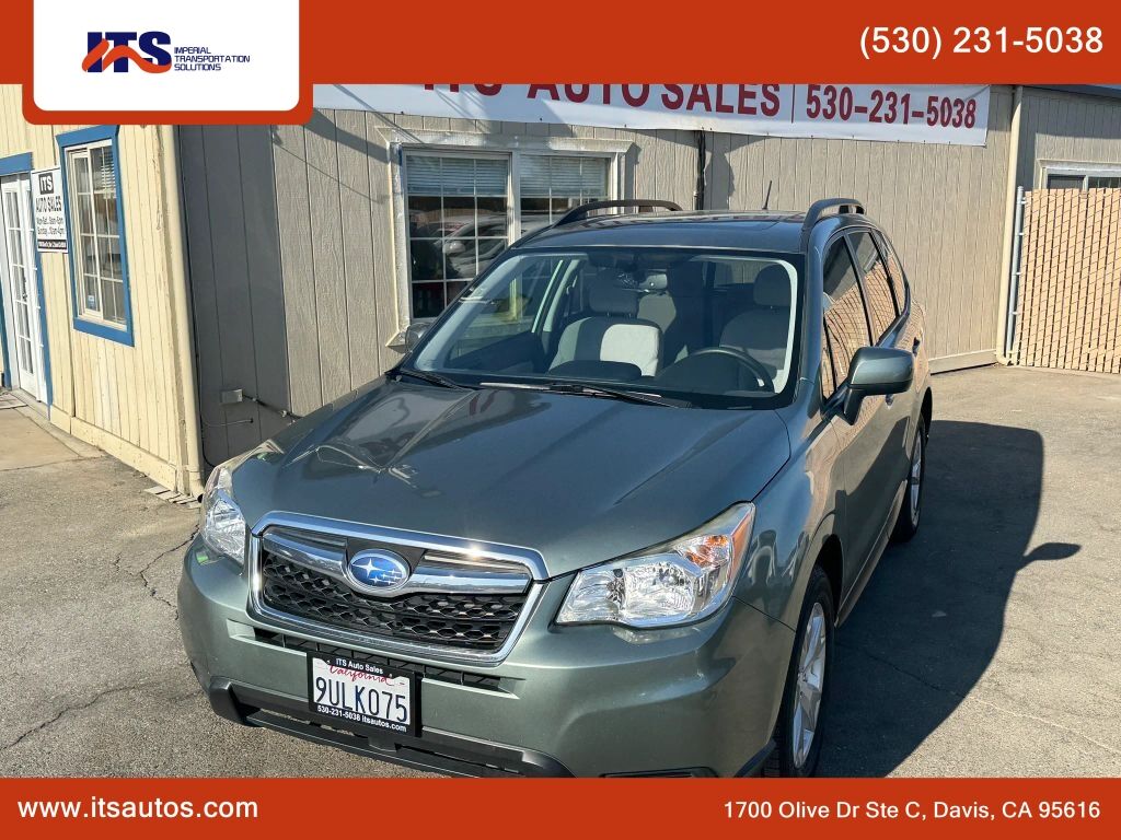 2015 SUBARU Forester