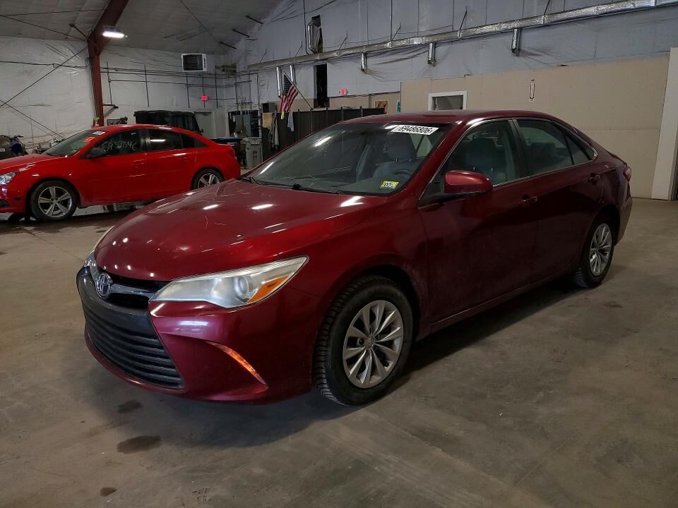 2016 TOYOTA Camry