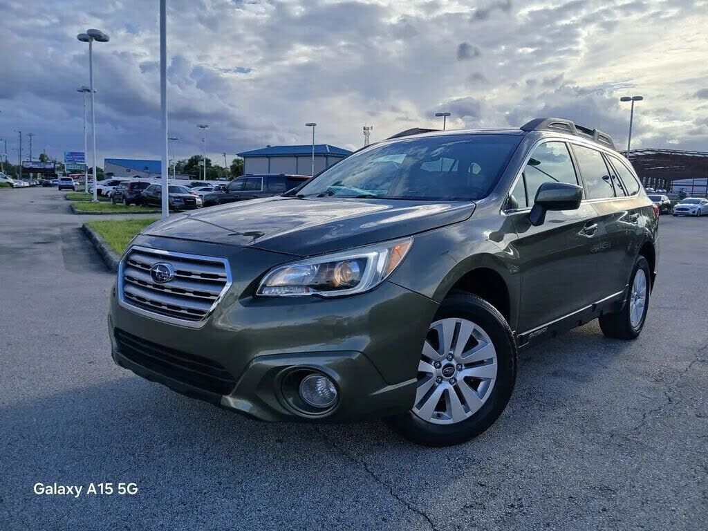 2017 SUBARU Outback