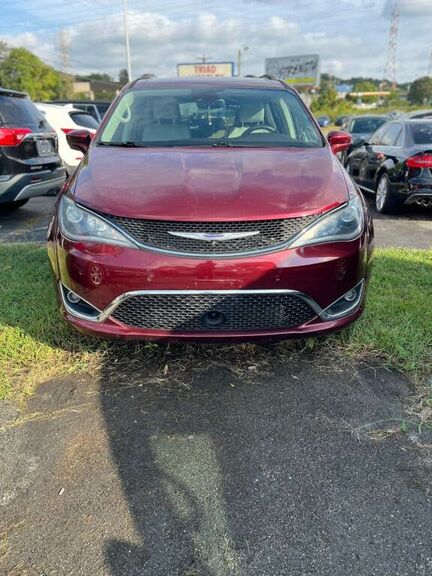 2019 CHRYSLER Pacifica