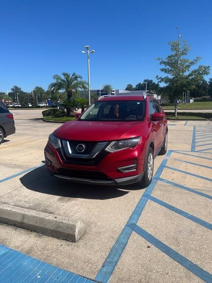 2017 NISSAN Rogue