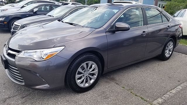 2017 TOYOTA Camry