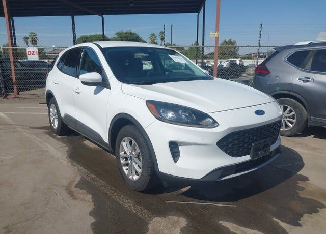 2021 FORD Escape