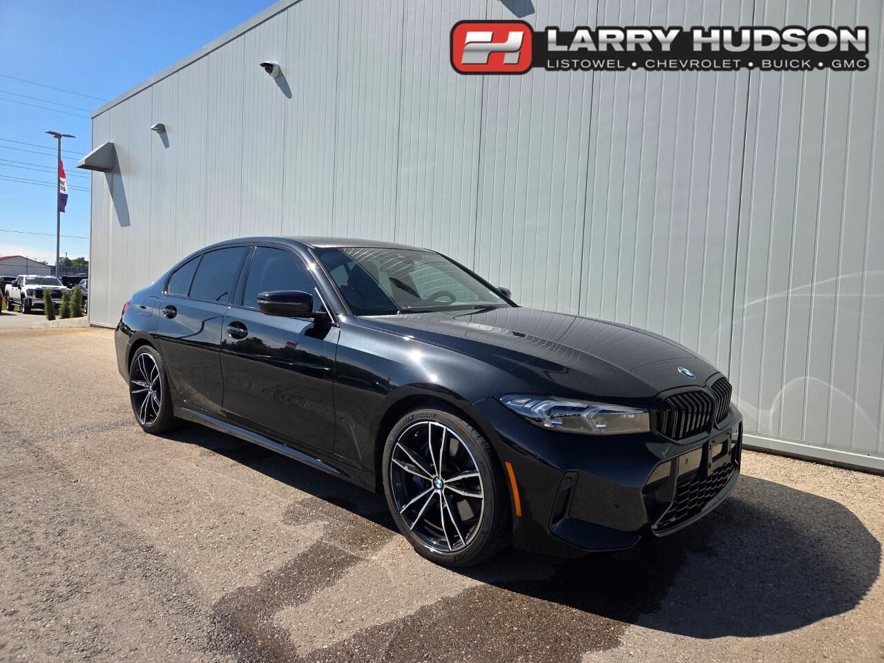 2024 BMW 330i