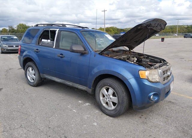 2009 FORD Escape
