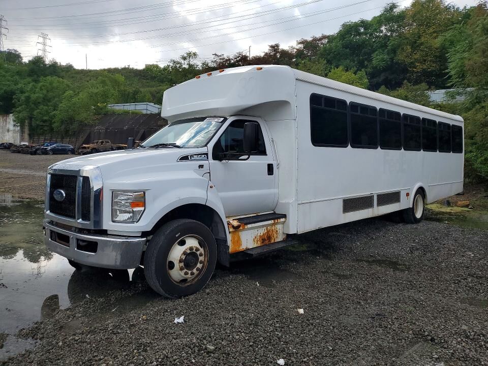 2019 FORD F-650