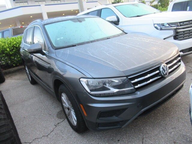 2019 VOLKSWAGEN Tiguan
